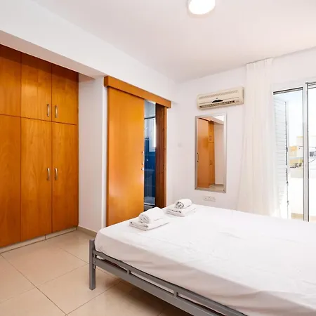 Apartment The Saline Views Makenzy Larnaca