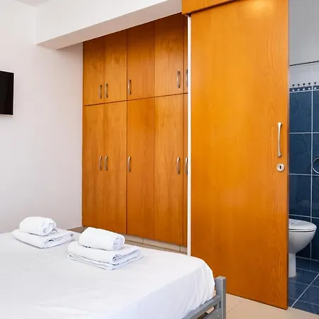 The Saline Views Makenzy * Larnaca