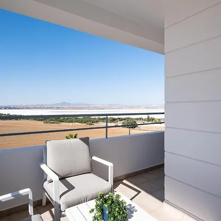 The Saline Views Makenzy Apartament *