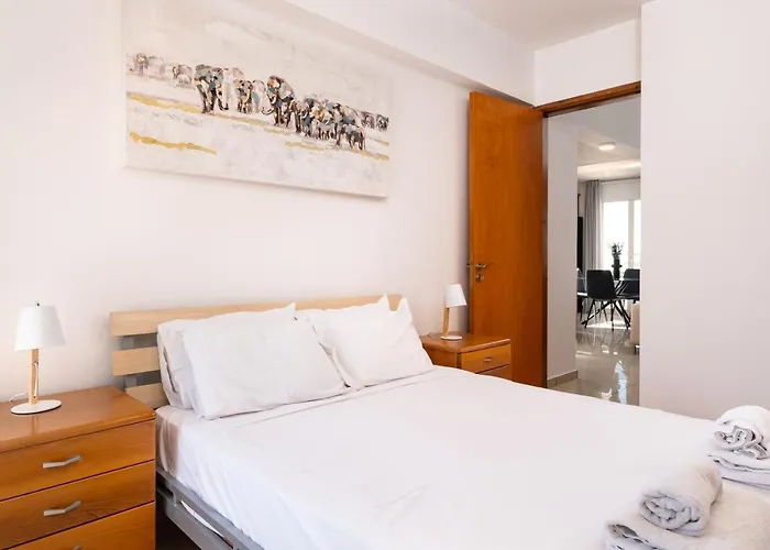 The Saline Views Makenzy * Larnaca