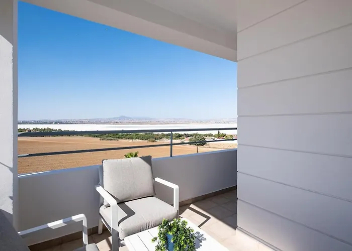 The Saline Views Makenzy Appartement *