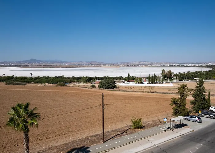 The Saline Views Makenzy Апартаменты *